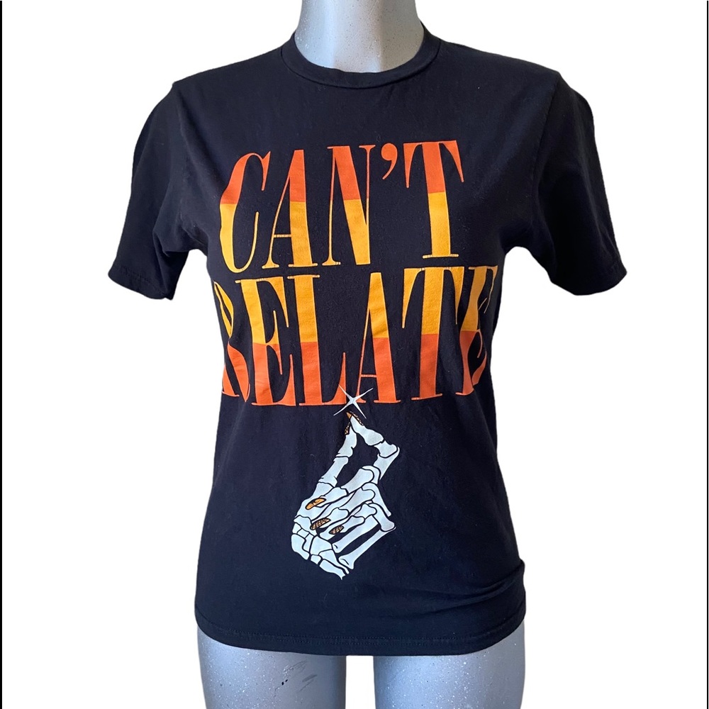 Jeffree Star Cosmetics Crew Neck T-Shirt 100% Cotton Skeleton Hand Can’t Relate